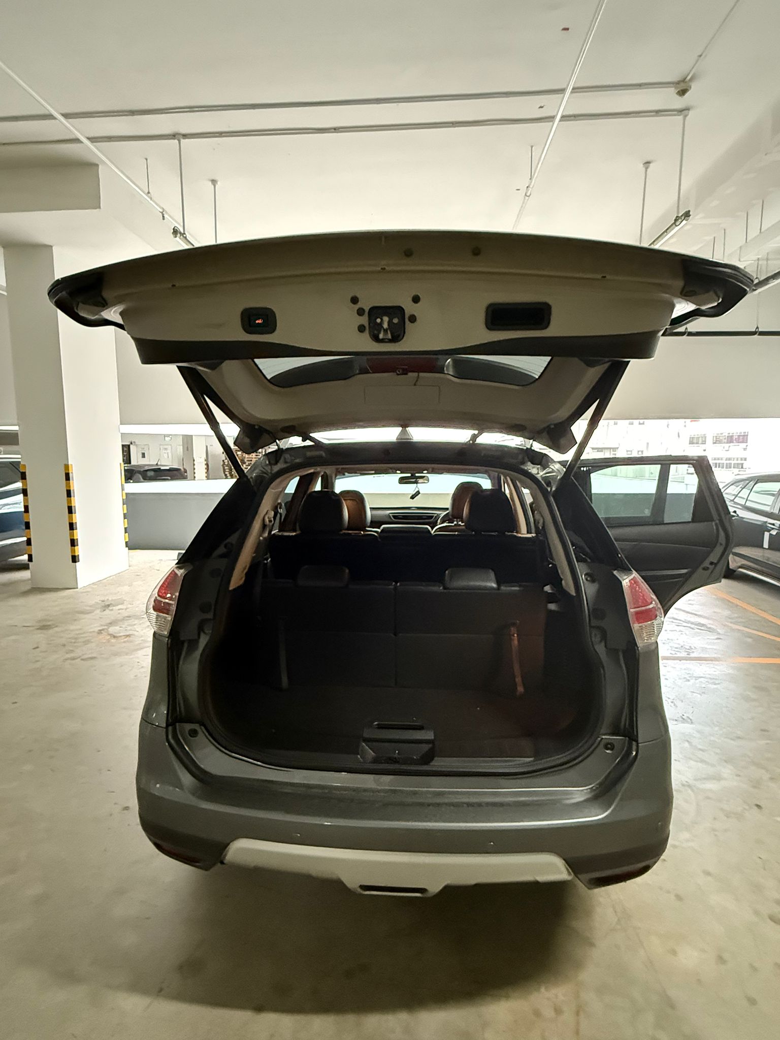 NISSAN X-TRAIL 2.0 CVT ABS 4WD S/R 7-STR - Image 3