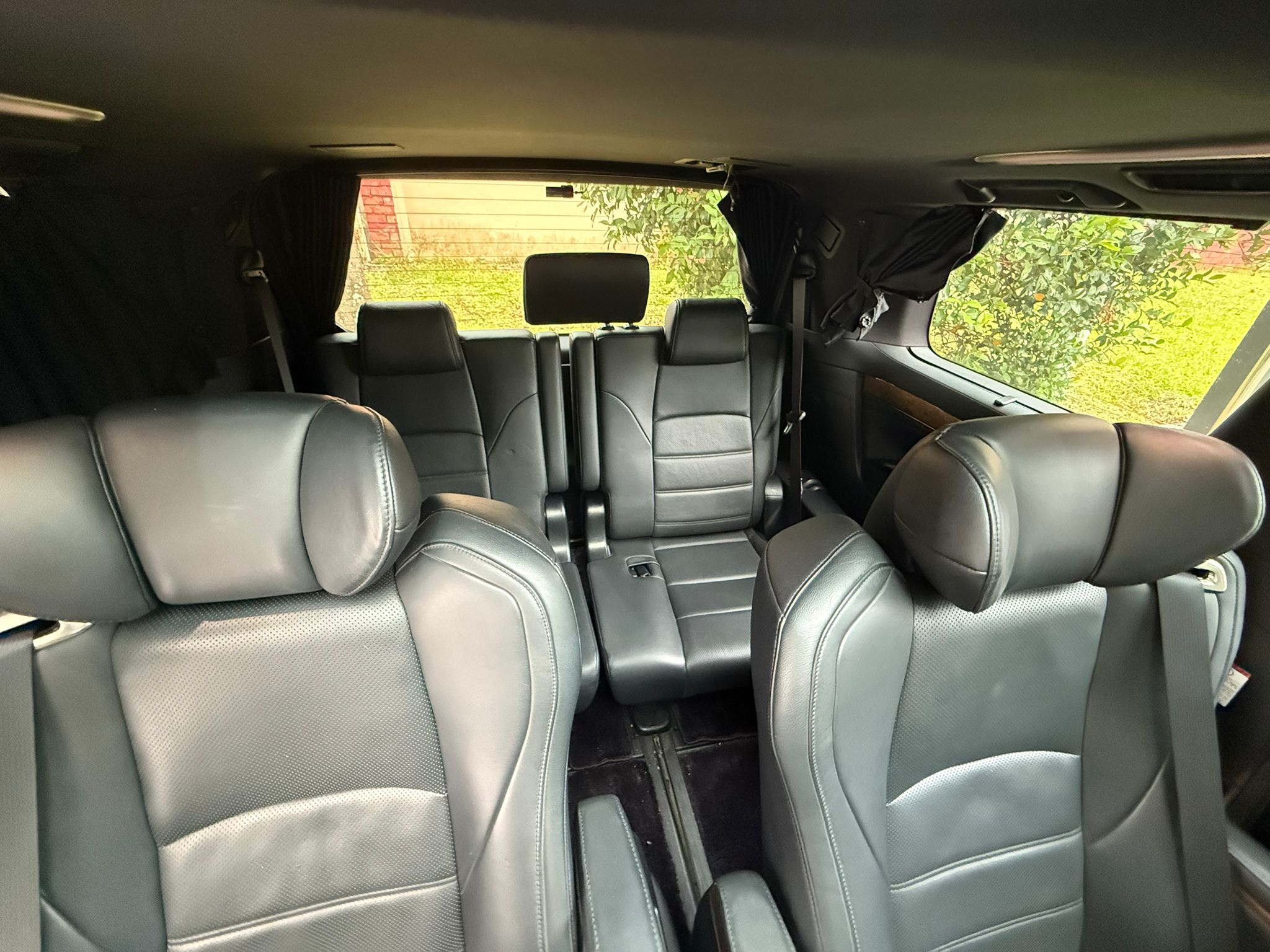 TOYOTA VELLFIRE Executive Lounge 3.5A - Image 6